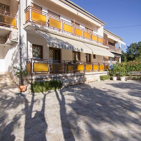 Kristy'S Place Crikvenica Buitenkant foto